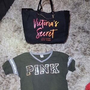 Victoria's Secret Bu Dke  PINK Tee - Dark Green with Gray Accents